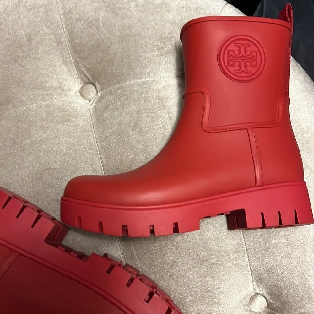 Tory Burch red ankle rain boots, new, size 7
